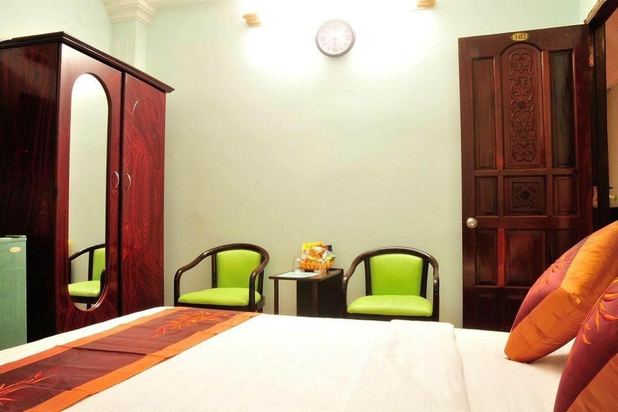 Ha Trang Hotel Ho Chi Minh City Bagian luar foto