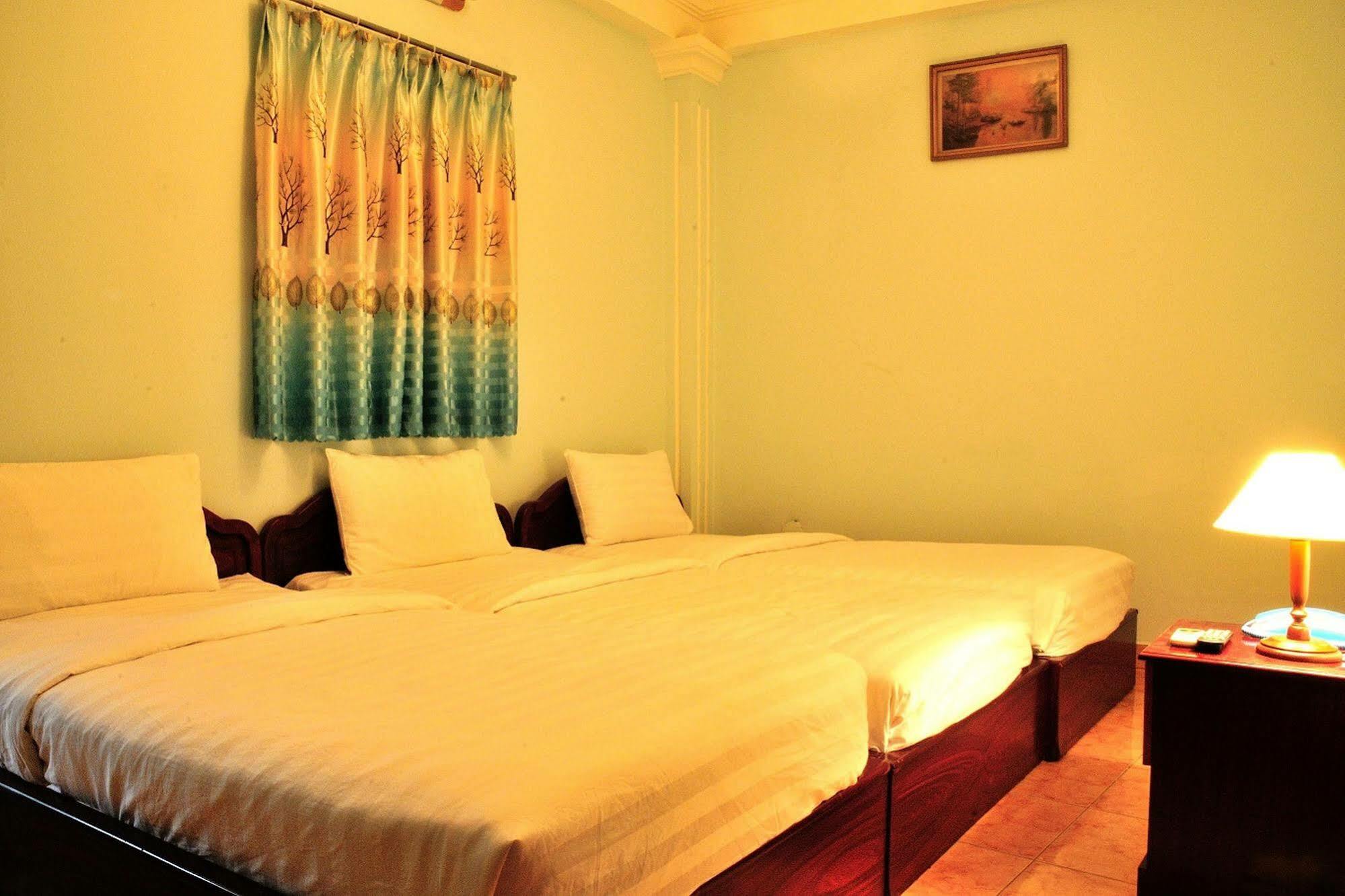 Ha Trang Hotel Ho Chi Minh City Bagian luar foto