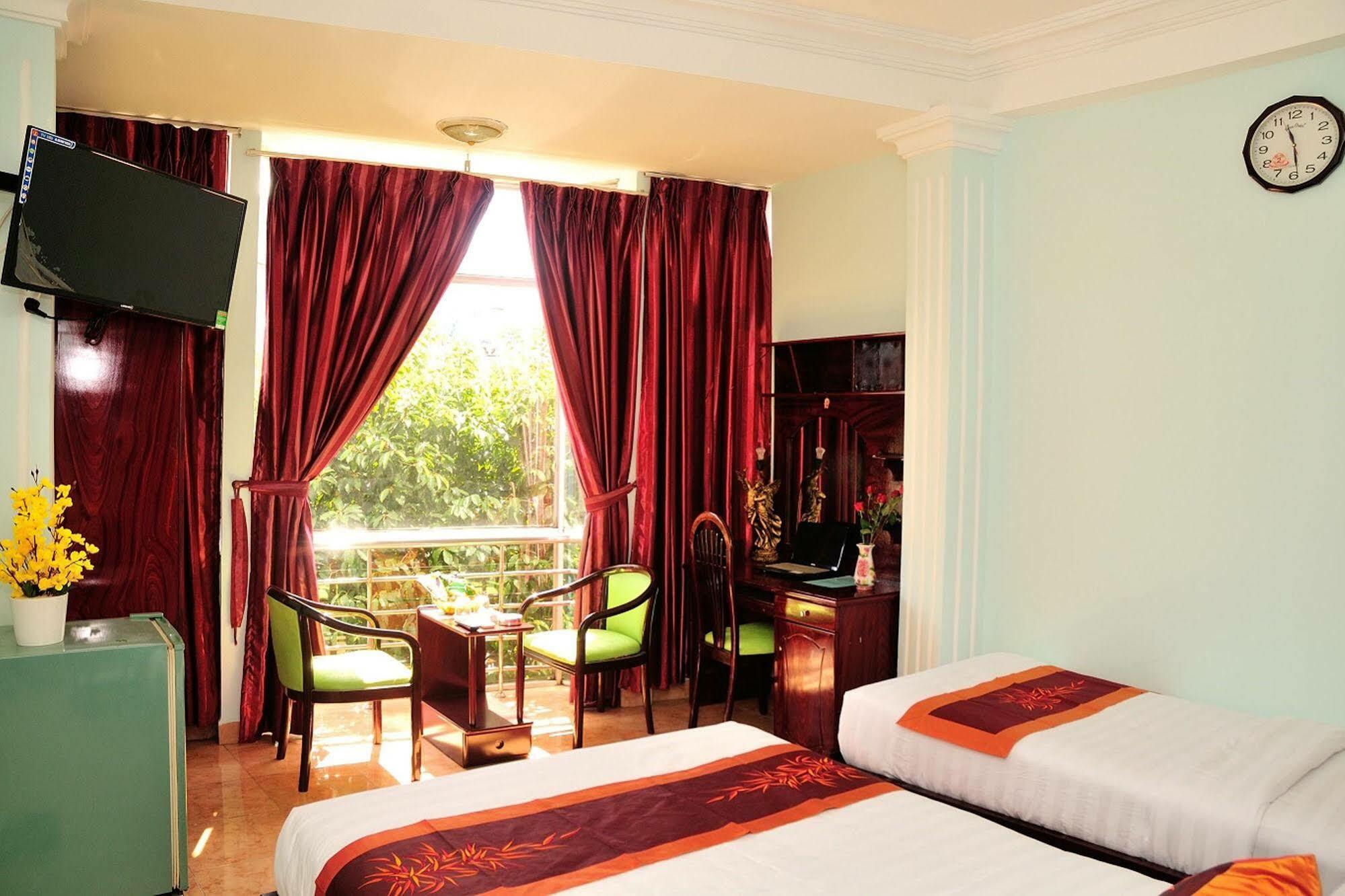 Ha Trang Hotel Ho Chi Minh City Bagian luar foto